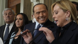 Berlusconi alla riscossa: ecco i nomi che pretende per il sottogoverno