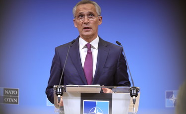 Cercano pretesti per l'escalation. Stoltenberg smaschera Putin sulle bombe sporche