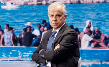 Piantedosi blocca le Ong e Meloni pressa la Ue. Sprint sul dossier sbarchi