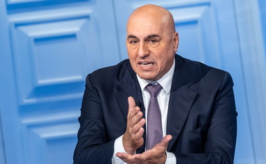 Veleni ipocriti sul ministro Crosetto, la doppia morale della sinistra