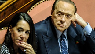 Meloni completa la squadra del governo. Ma scoppia il caso Mangialavori