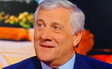 La risposta arriverà il 4 novembre. La promessa di Tajani sul caro bollette