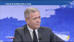 “Perché hanno fischiato Letta”. Insulti in piazza, la rivelazione di Mauro