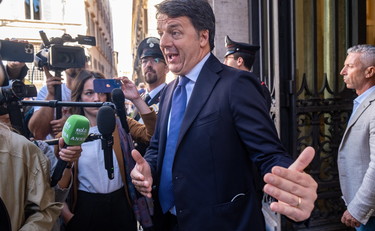 La tentazione di Nardella e la campagna acquisti di Renzi