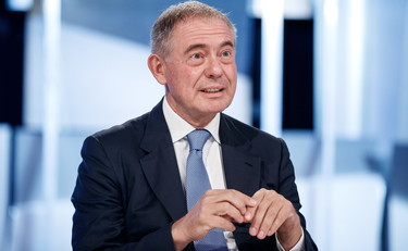 Ascoltare le esigenze dei cittadini. Il ministro Urso frena sul rigassificatore di Piombino