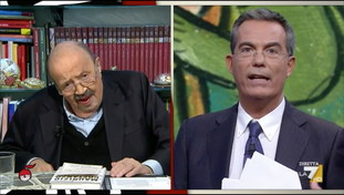 “Evviva Giorgia!”. Costanzo show da Floris: la frase che scatena le risate di tutti