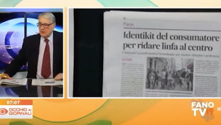 Il terremoto interrompe la rassegna stampa: che succede al giornalista in diretta | GUARDA