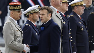 Noi disumani? Ricolfi rivela la prova dell'ipocrisia di Macron sui migranti