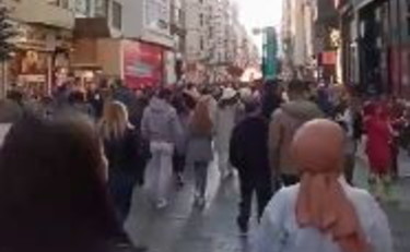 Attentato a Istanbul, il tremendo video dell'esplosione tra la folla