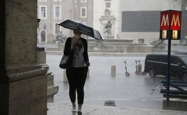 Quando arrivano i temporali, nel Lazio scatta l'allerta