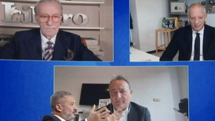 Vittorio Feltri, il gesto clamoroso in tv: Basta, mi sono rotto il c...