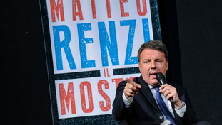 “Nessuno querela, quindi...”. Renzi gongola sulle rivelazioni de Il Mostro e ringrazia Crosetto