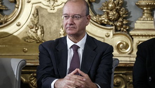 Mai più cellulari in classe. La proposta di Valditara sulla scuola