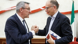 “Vuole guidare la sinistra”. I sindacati sparano a zero contro Landini