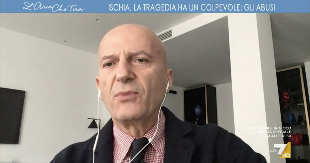 L Aria Che Tira a Ischia Tragedia Prevedibile Minzolini E La Mail D 