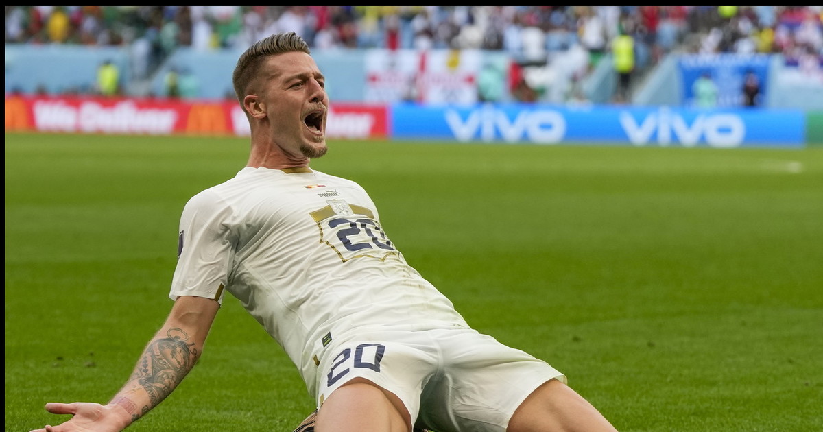 Lazio, Milinkovic segna ma il suo futuro resta un rebus Lazio, Milinkovic segna ma il suo futuro resta un rebus