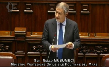 Ischia, Musumeci: stop alle rate del mutuo per edifici sgomberati