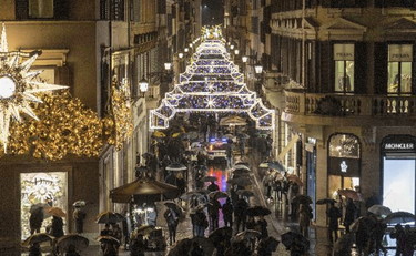 Luce e gas, il caro bollette si mangia le tredicesime