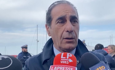 Frana a Ischia, lo sfogo durissimo del sindaco: "Non siamo delinquenti"