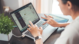 In arrivo l'Apocalisse di internet: lo scienziato profetizza l'estinzione del web