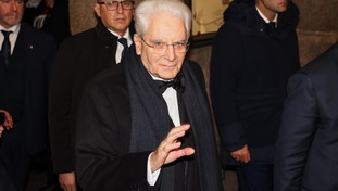 Saltano tutti gli impegni. Mattarella malato, la nota ufficiale del Quirinale