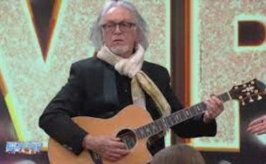 Riccardo Fogli a rischio eliminazione. Cos'ha detto al Gfvip