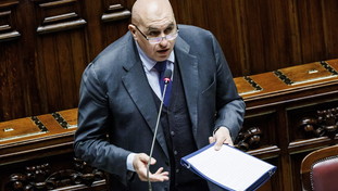 La guerra sconvolgerà il nostro Paese. L'allarme di Crosetto sull'Ucraina