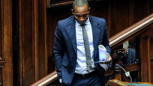 I mobili dei Casamonica custoditi nella coop della moglie di Soumahoro