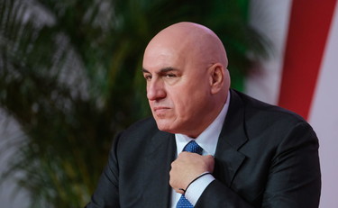 Crosetto furioso con la Russia: Sulle mine antiuomo italiane mente sapendo di mentire