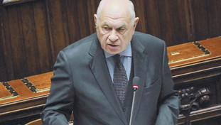 Meloni blinda il ministro Nordio, la riforma non si ferma