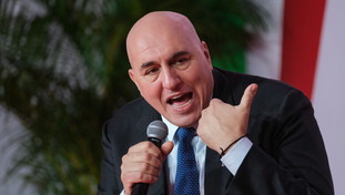 “Attacco alle istituzioni, basta polemiche”. Crosetto chiede la tregua