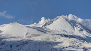 Freddo, pioggia e neve: crollano le temperature, il giorno del ribaltone