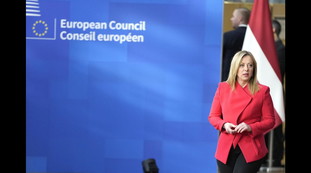 Il vertice Ue frena sui jet a Kiev, intesa sui migranti. Meloni: Soddisfatta
