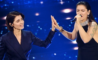 Il duetto divino di Elisa e Giorgia: all'Ariston tutti a bocca aperta
