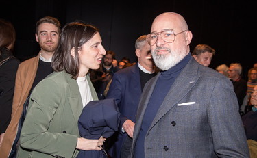 A Firenze Bonaccini perde i pezzi. Così lo fa tremare Schlein