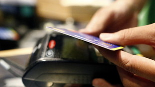 Il Pos è costato 5 miliardi nel 2022, stangata per le piccole imprese