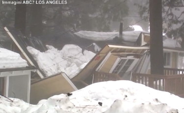 Il maltempo scuote la California: la tempesta fa danni incredibili  GUARDA