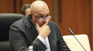 Nessuna taglia su di me. Crosetto smentisce la minaccia di Wagner