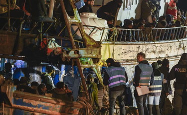 Rischiamo di essere travolti. Emergenza migranti, Occhiuto lancia l'allarme