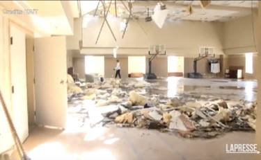 I tornado mettono in ginocchio gli Usa: furia della natura e morte | GUARDA