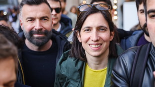 “Schlein senza voce, solo insulti e sconfitte”. Lo sfottò dopo il ko in Friuli