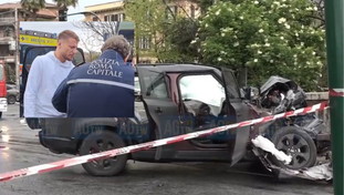 Incidente da paura per Immobile. “È passato con il rosso”, macchina distrutta
