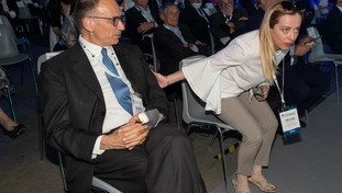 “Con Meloni Italia isolata e in bancarotta”. Le profezie della sinistra sono già nell'oblio