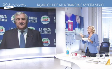 Pugnalata alla schiena, schiaffo di Tajani a Parigi: nessuno sconto dopo le offese