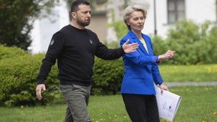 Giorno dell'Europa, von der Leyen da Zelensky: sanzioni a chi aiuta Mosca