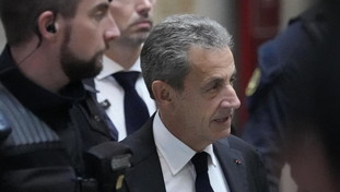 Clamoroso in Francia, tre anni a Sarkozy: quanto dovrà stare in detenzione
