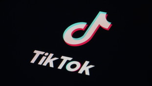 Gli Usa fanno la guerra a TikTok: divieto totale, varata la legge