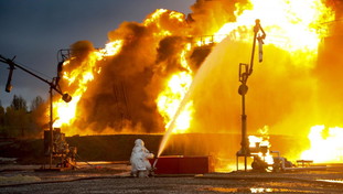 Bombe sul deposito di munizioni all'uranio impoverito: nube tossica verso l'Europa