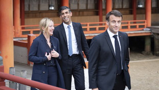 “Pronti ad aiutarvi”. Macron si riavvicina ancora a Meloni dopo gli ultimi tumulti