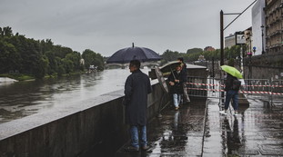 Week end di pioggia e maltempo, in Emilia-Romagna è ancora allerta rossa